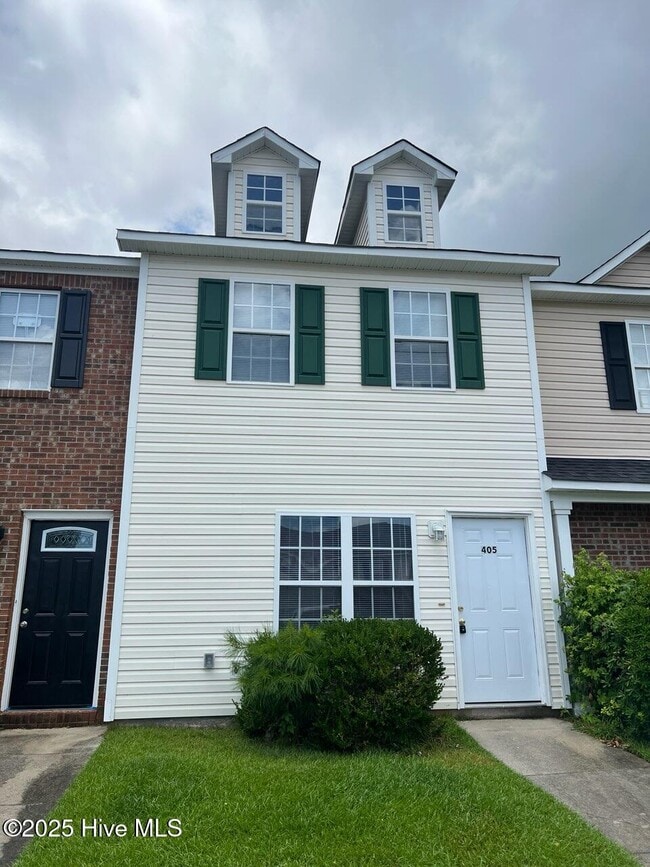 405 Timberlake Trail