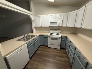 2114 Water Blossom Ln in Fort Collins, CO - Building Photo - Building Photo