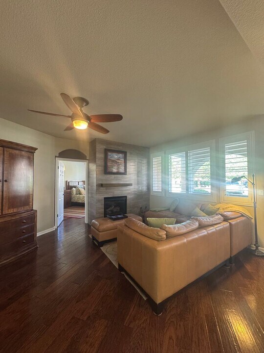 6090 Ingleston Dr in Sparks, NV - Building Photo