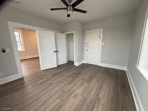 230 Watchung Ave, Unit 5 in West Orange, NJ - Building Photo - Building Photo