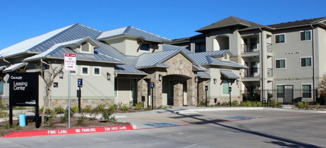 Calallen Apartments in Corpus Christi, TX - Building Photo