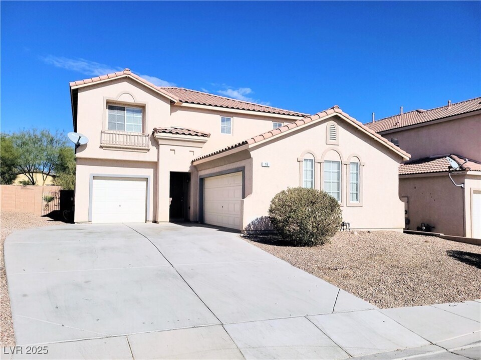 16 Frad Ave in North Las Vegas, NV - Building Photo