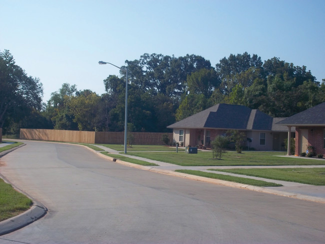 Hideaway Crossing in Alexandria, LA - Building Photo - Building Photo