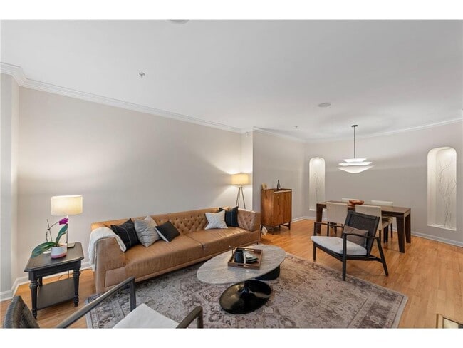 1008 Portland Ave in Minneapolis, MN - Building Photo - Building Photo