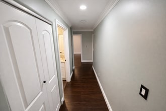 7817 Nagle Ave in Los Angeles, CA - Building Photo - Building Photo