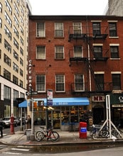 94A Greenwich St in New York, NY - Building Photo - Building Photo