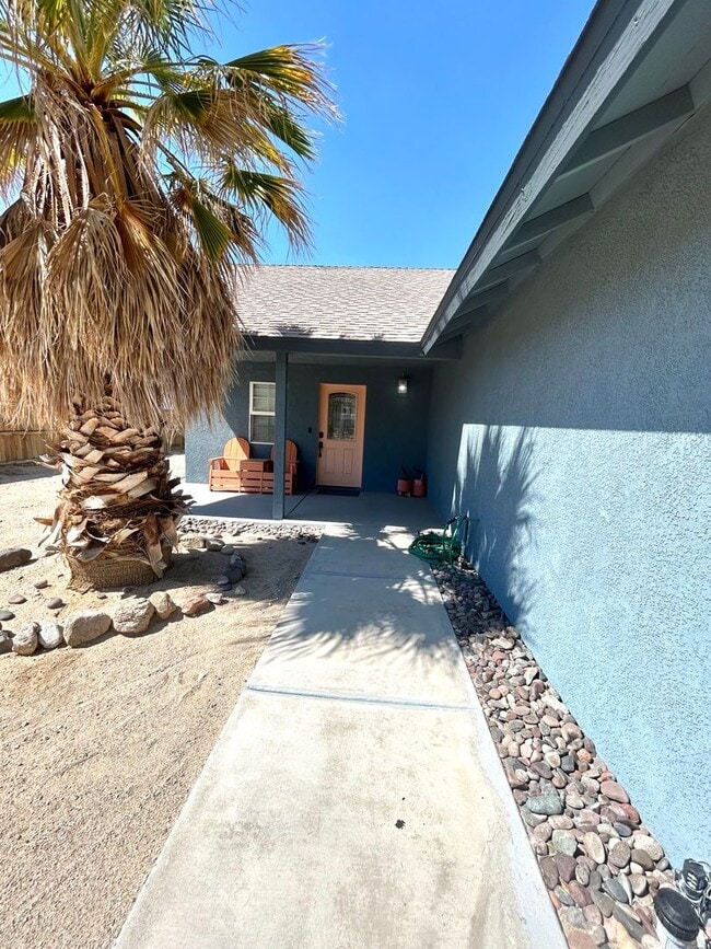 74442 Twilight Dr in Twentynine Palms, CA - Building Photo - Building Photo