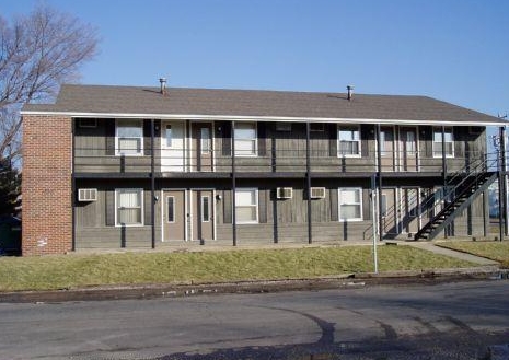 1320 Frederick in Champaign, IL - Building Photo