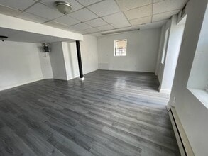 546 E Tulpehocken St in Philadelphia, PA - Building Photo - Building Photo