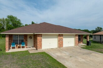 Northcliffe Duplexes in Killeen, TX - Foto de edificio - Building Photo