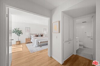 1758 Palisades Dr in Los Angeles, CA - Building Photo - Building Photo