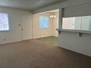 1703 Donner Ave in Davis, CA - Building Photo - Building Photo