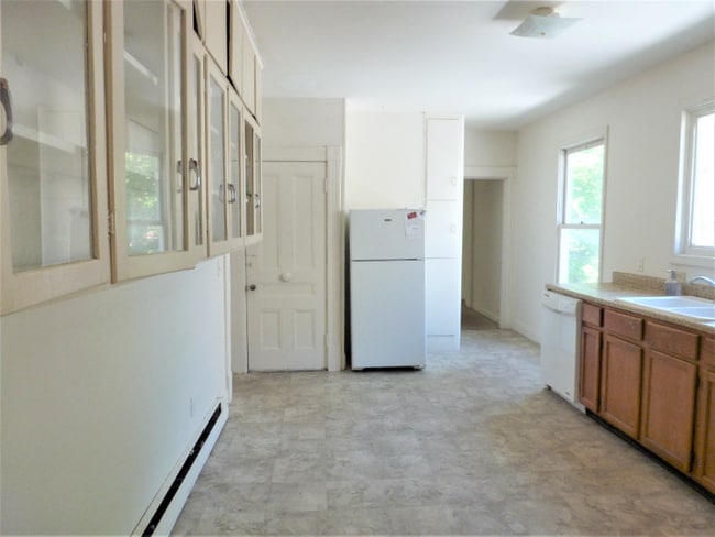 14 Hickok Pl in Burlington, VT - Building Photo - Building Photo