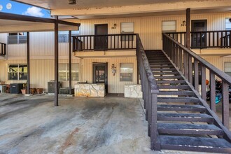 1206 Hi Stirrup in Horseshoe Bay, TX - Building Photo - Building Photo