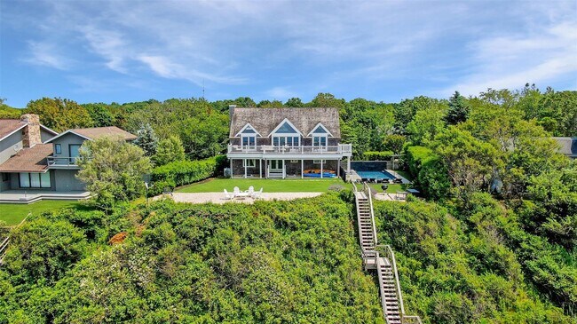 2700 Sound Dr in Greenport, NY - Building Photo - Building Photo