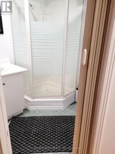 470 Flannery Dr in Fergus, ON - Building Photo - Building Photo