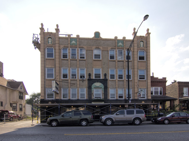 4025-4027 N Pulaski Rd in Chicago, IL - Building Photo - Building Photo