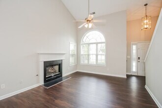 413 Rosemont Ct in Hiram, GA - Building Photo - Building Photo