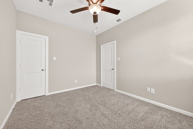 property at 9442 Starlight Oak Dr