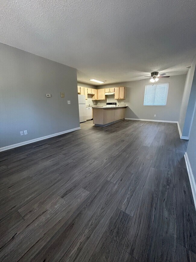 1216 S 2nd St, Unit 305 in Nebraska City, NE - Building Photo - Building Photo