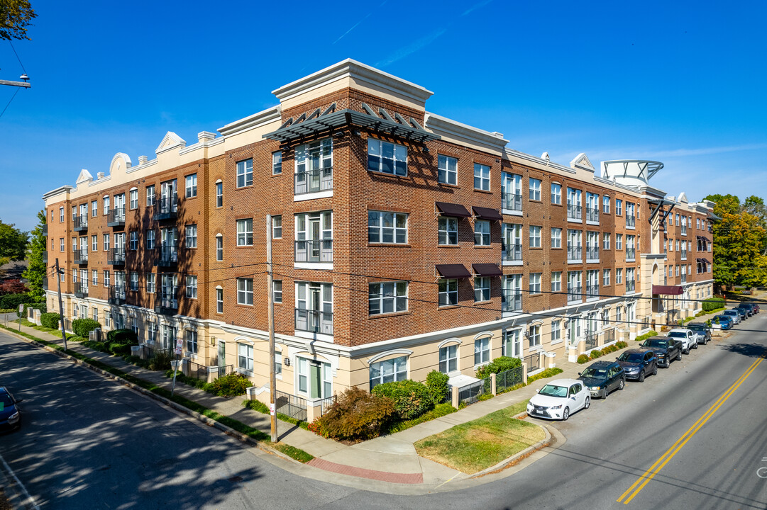 Bristol on West End in Nashville, TN - Foto de edificio