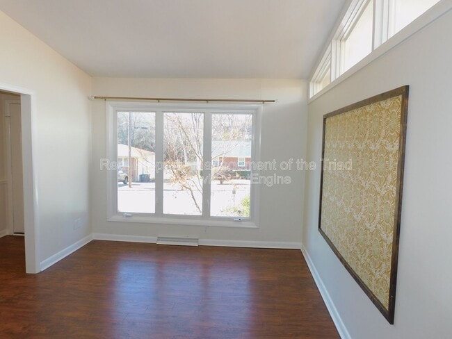 3110 Canterbury St in Greensboro, NC - Building Photo - Building Photo