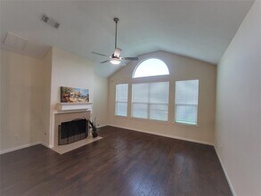 11404 Tidenhaven Ct in Pearland, TX - Building Photo - Building Photo
