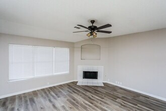 1901 Purdue Dr in Glenn Heights, TX - Building Photo - Building Photo
