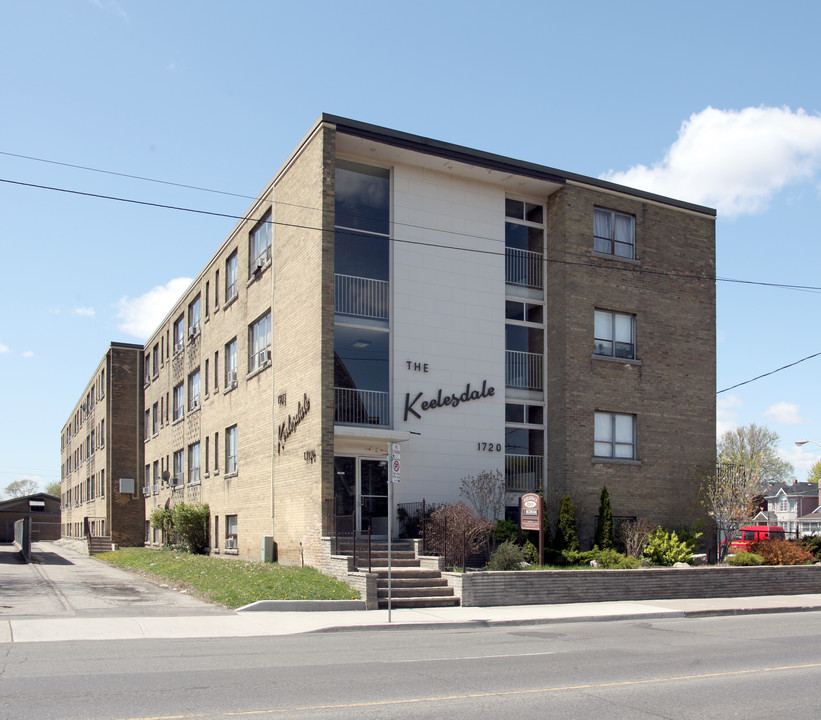 Keelesdale Apartments in Toronto, ON - Building Photo