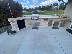 1049 Tranquil Hills Ct in Paso Robles, CA - Building Photo - Building Photo