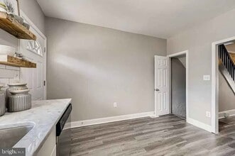 315 S Newkirk St in Baltimore, MD - Building Photo - Building Photo