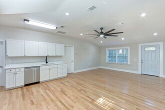 2109 E 36th St in Savannah, GA - Building Photo - Building Photo