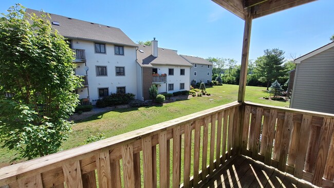 1015 Ravens Crest Dr, Unit 1015 in Plainsboro, NJ - Building Photo - Building Photo