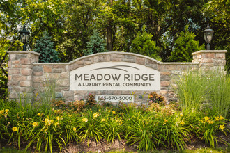 Meadow Ridge Luxury Apartments in Newburgh, NY - Building Photo - Building Photo