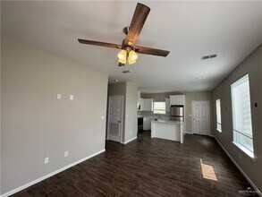 1612 1st St, Unit 1 in Edinburg, TX - Building Photo - Building Photo