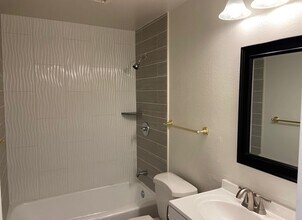 94-1025-1025 Anania Cir in Mililani, HI - Building Photo - Building Photo