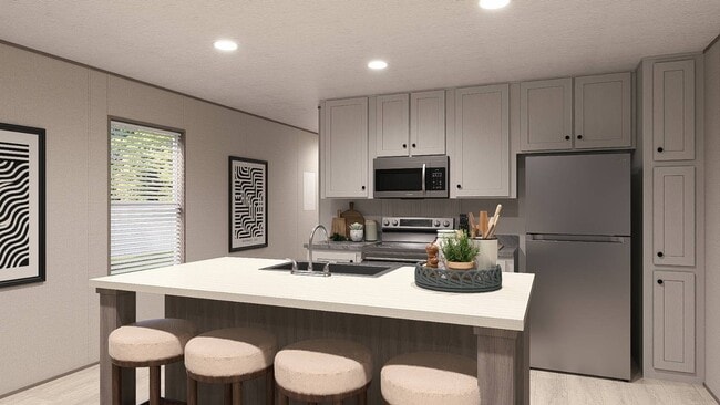 property at 461 W Lytle St