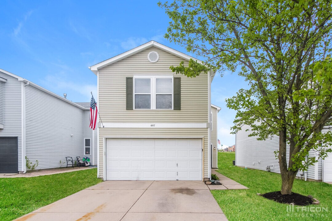 607 Fern St in Greenfield, IN - Building Photo
