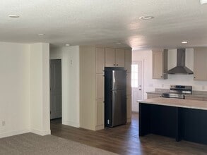 22936 W Forest Pleasant Pl in Wittmann, AZ - Building Photo - Building Photo