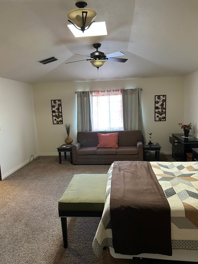 808 N 51st Ave in Yakima, WA - Building Photo - Building Photo