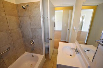 5419 Keniston Ave in Los Angeles, CA - Building Photo - Building Photo