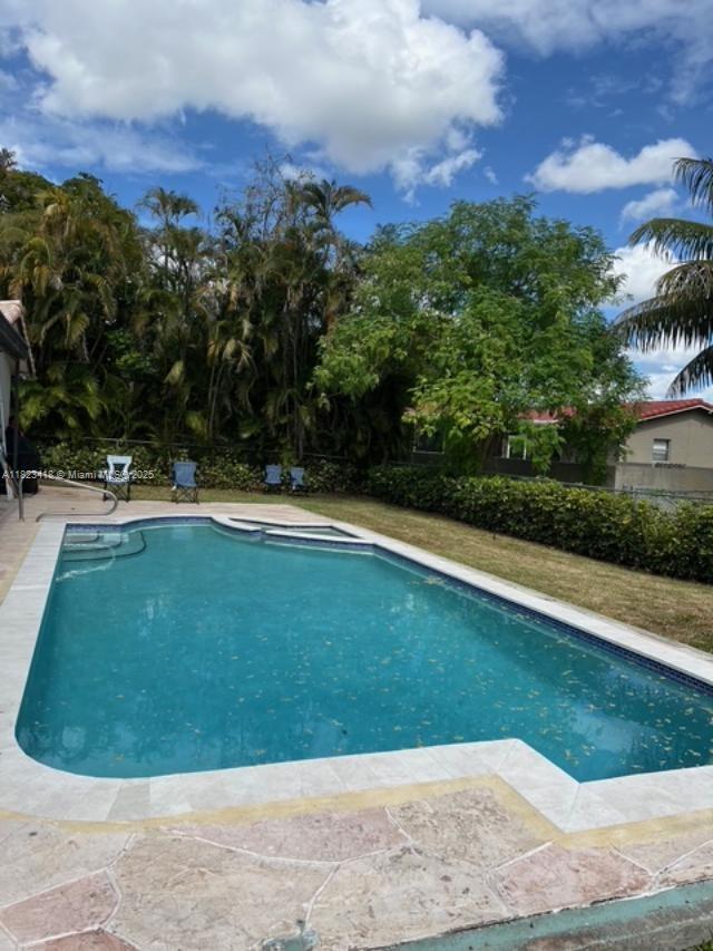 10860 NW 40th St in Coral Springs, FL - Building Photo - Building Photo