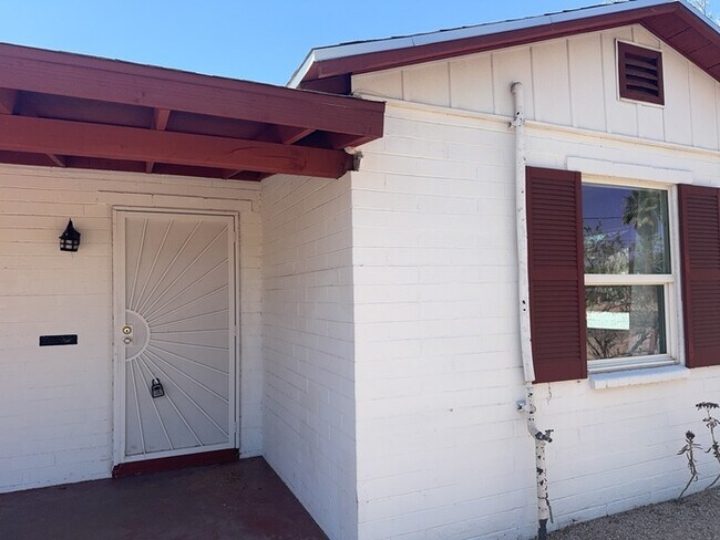 3236 E Willard St in Tucson, AZ - Building Photo - Building Photo