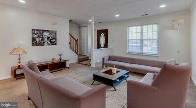 2502 Regal Pl in Waldorf, MD - Building Photo - Building Photo