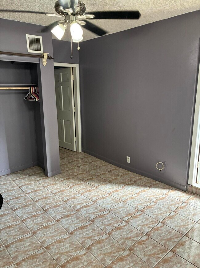 4943 Lincoln Rd in Delray Beach, FL - Building Photo - Building Photo