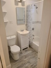 12 Keswick St, Unit 25 in Boston, MA - Foto de edificio - Building Photo
