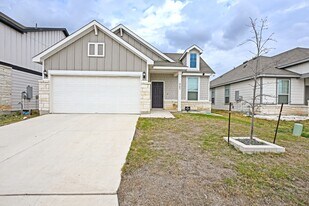 963 Steeplebush in New Braunfels, TX - Building Photo