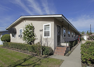 Civic Center Apartments in Brea, CA - Building Photo - Building Photo