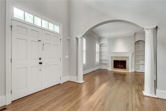 225 High Point Walk NE in Atlanta, GA - Building Photo - Building Photo