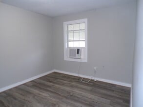 2005 Long 14th St in Bessemer, AL - Building Photo - Building Photo